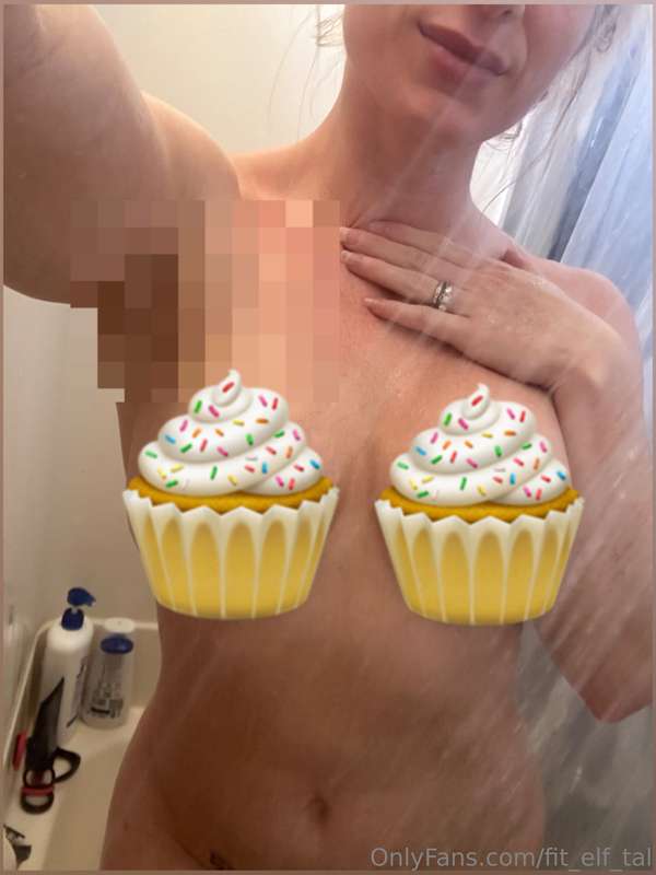 What are you doing with me in the shower right now? 🤤
