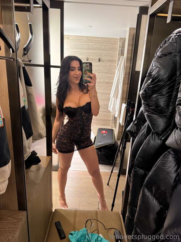 Thinking of naughty things to do in my closet 😈 2