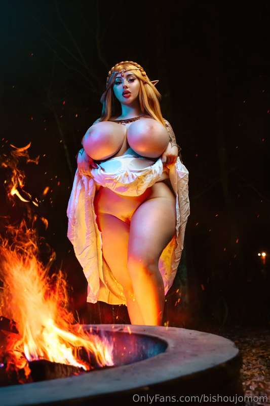 🔥👸NEW👸🔥 Zelda photoset (26 images) going out to all of my su.. 1