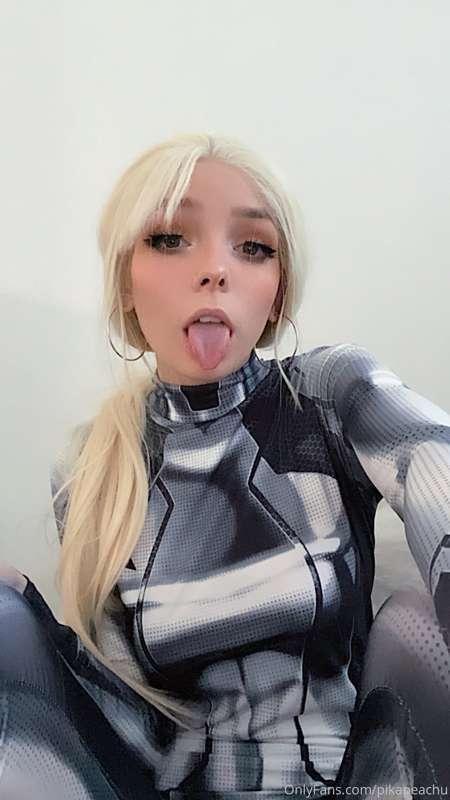 Zero suit Samus selfies 🖤😳 4