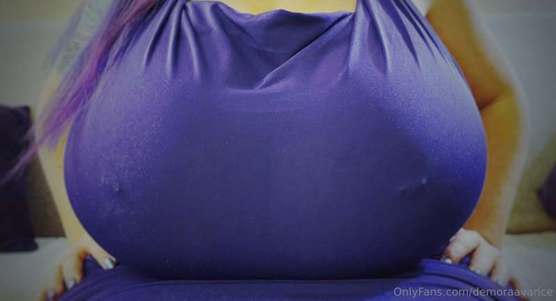 some photos from back at Chicago Exxxotica that hadn't been .. 13