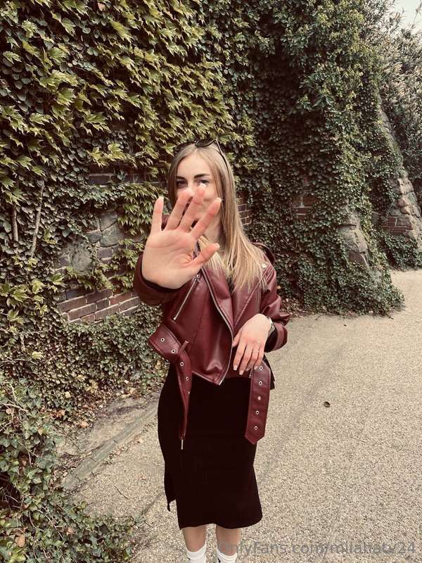 Just live, just be, just shine.💕💕💕