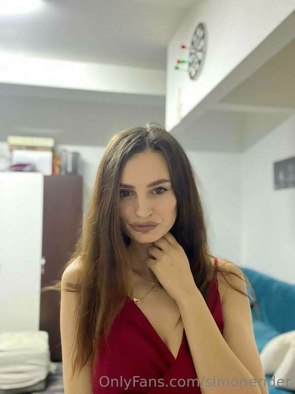 Staring at nothing thinking of everything 🤭