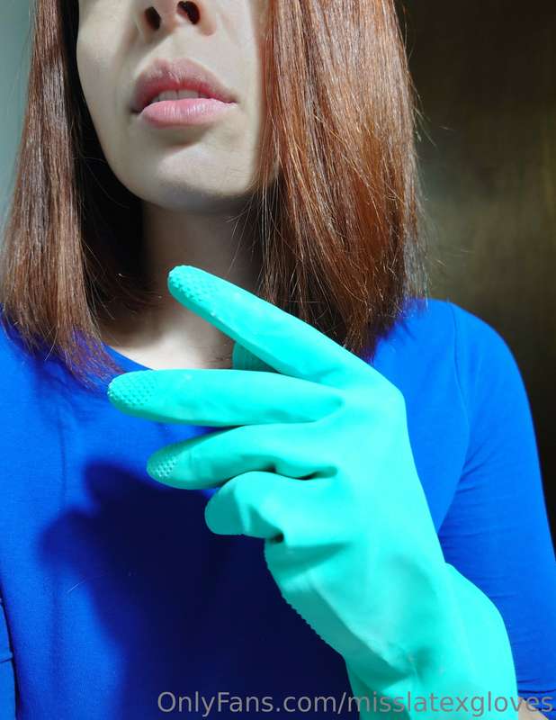 Blue and green #latex #latexgLove #gloves #love 3