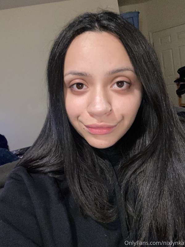 Do you like my pretty natural face? I never wear make up or .. 2