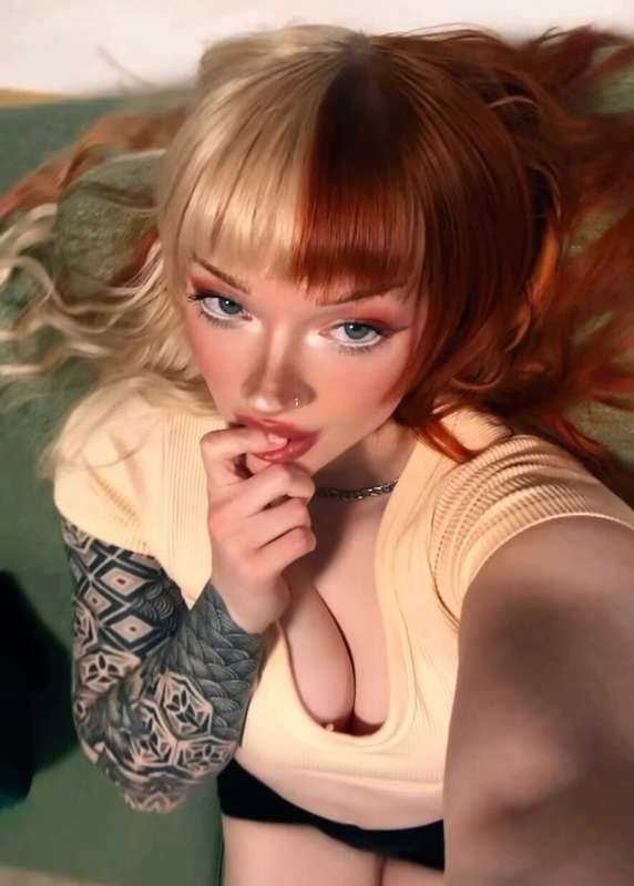 Christmas is cumming a little early this year, check your DM.. 3