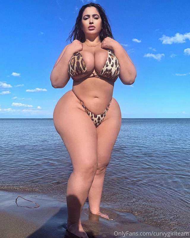 Follow the Gorgeous 
💗 @realdiamonddoll 💗

𝐀𝐥𝐬𝐨 𝐟𝐨𝐥𝐥𝐨𝐰👉 @Cur..