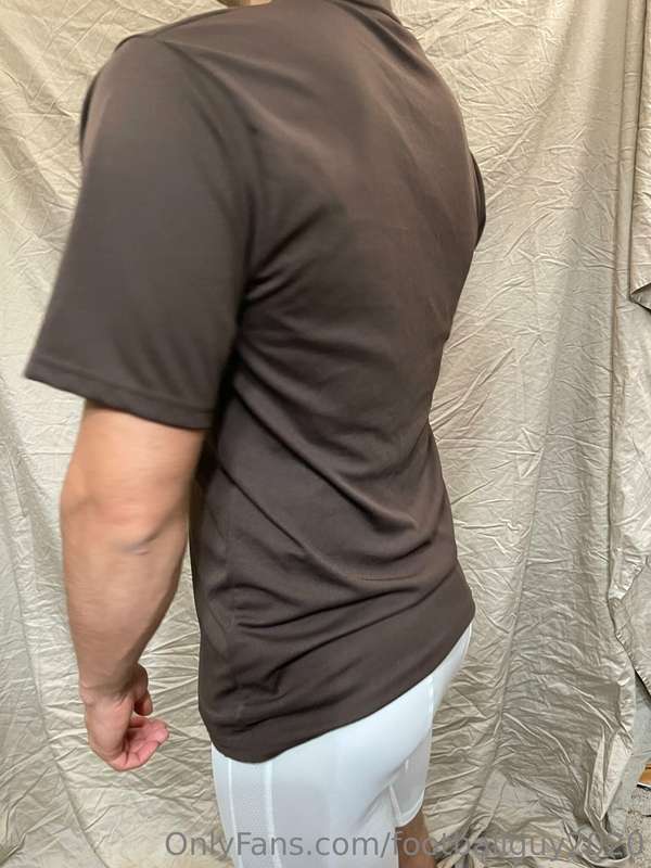 The horny private and his VPL and beefy ass! Set 3 6