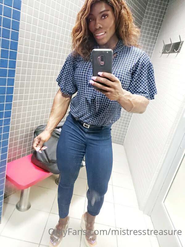 LOCKER DIARIES rewind