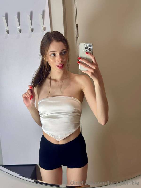 Hello!😊 This morning I decided to start the day with a run a..