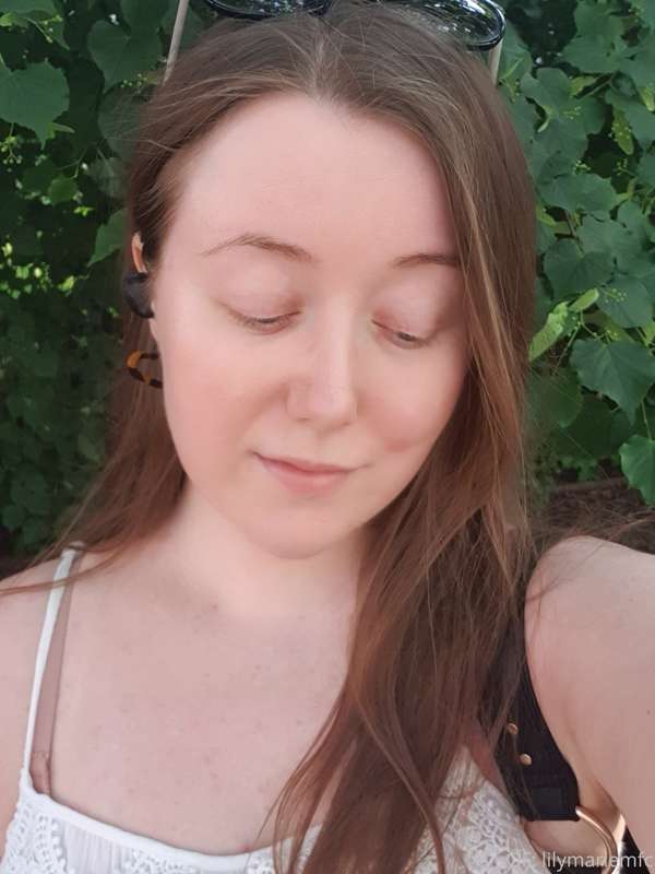 It was really nice outside while I was running errands today.. 2