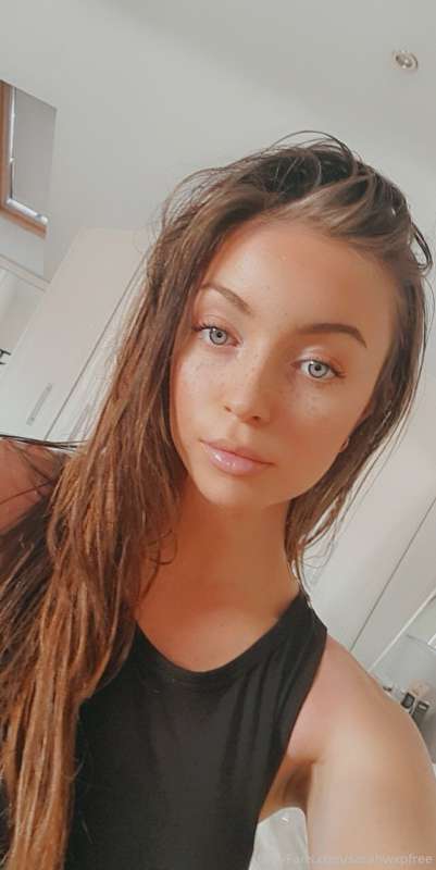 I want to play with you 😈 subscribe to my private page and I..