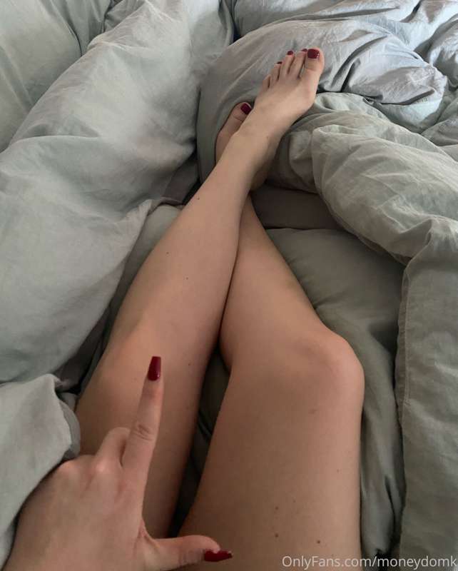 Von mir kommt jetzt auch mal ein guten Morgen 👆🏽
Mein Schönh..
