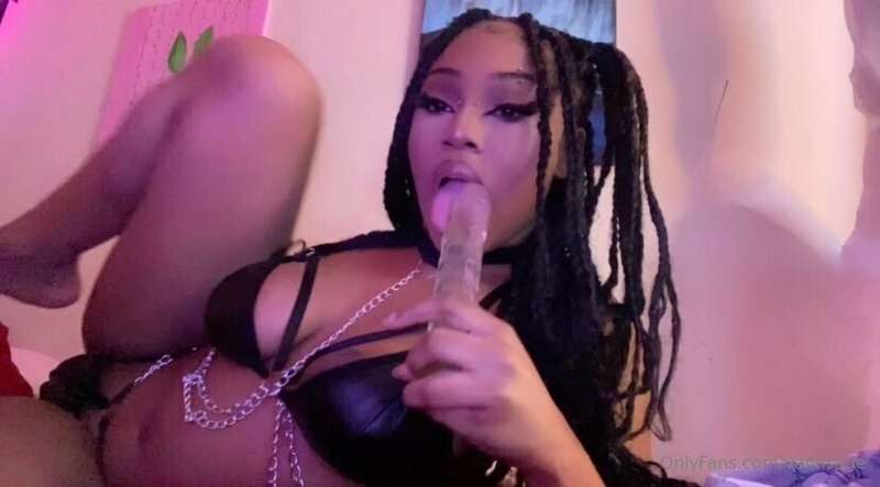 cum watch me spit and sick all ok this dildo