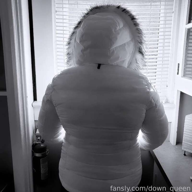 Down_Queen - Fansly - 22 Mar, 2024