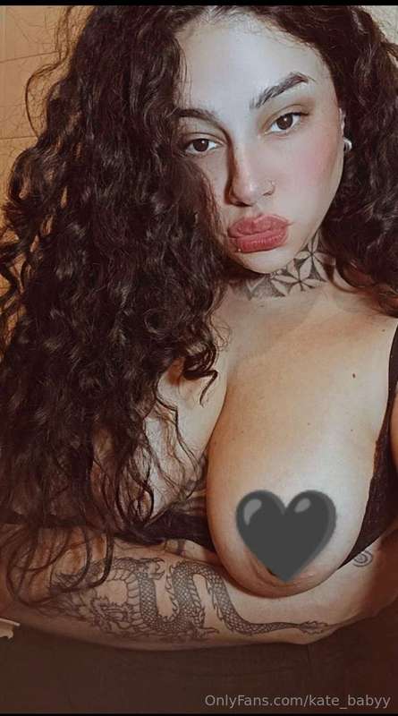 @aixxxaflowers ❇️🌷🌸🌼💐🥀👰🏻👩‍❤️‍💋‍👨@aixxxaflowers@aixxxaflowers..