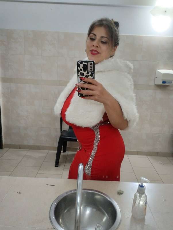 Do you like my red dress?