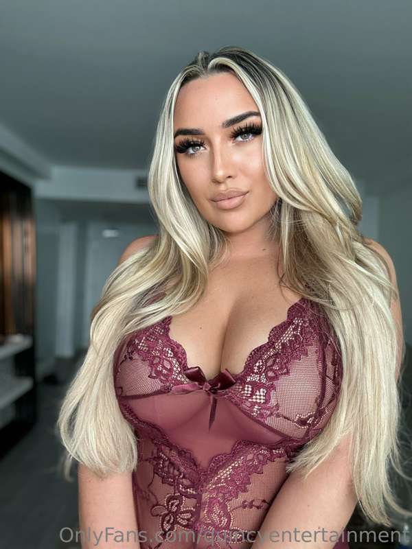 Don’t play games with a girl who can play better than you 😉😜