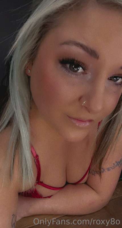 Roxy8O - Onlyfans - 26 Jul, 2023 10
