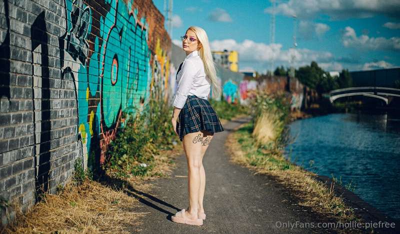 Some little teaser photos for a super hot pic set I’m gonna .. 11