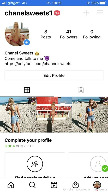 Follow my NEW Instagram baby 
@chanelsweets1