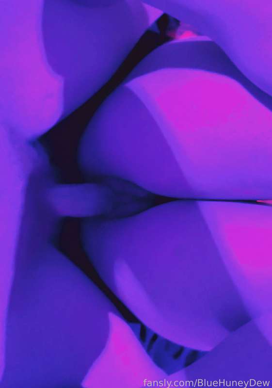 Bluehuneydew - Fansly - 19 Sep, 2022 3