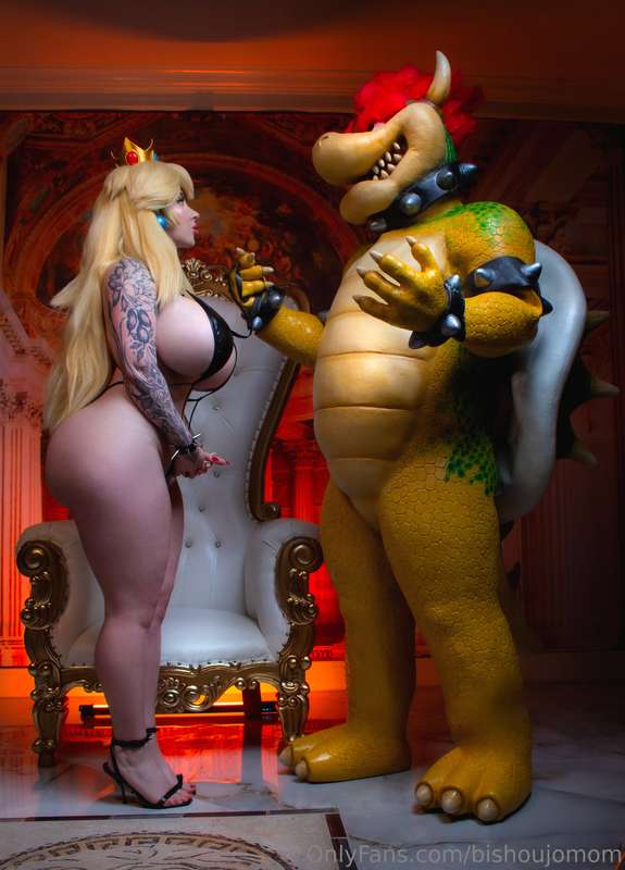 ⛓️🖤💋NEW 35 IMAGE PHOTOSET - SLAVE PEACH x BOWSER💋🖤⛓️This was.. 2