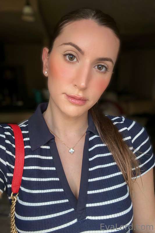 What's your ideal first date with a trans girl? Like this if..