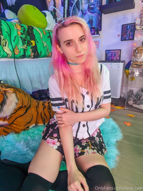 Some casual selfies for you guys! <3