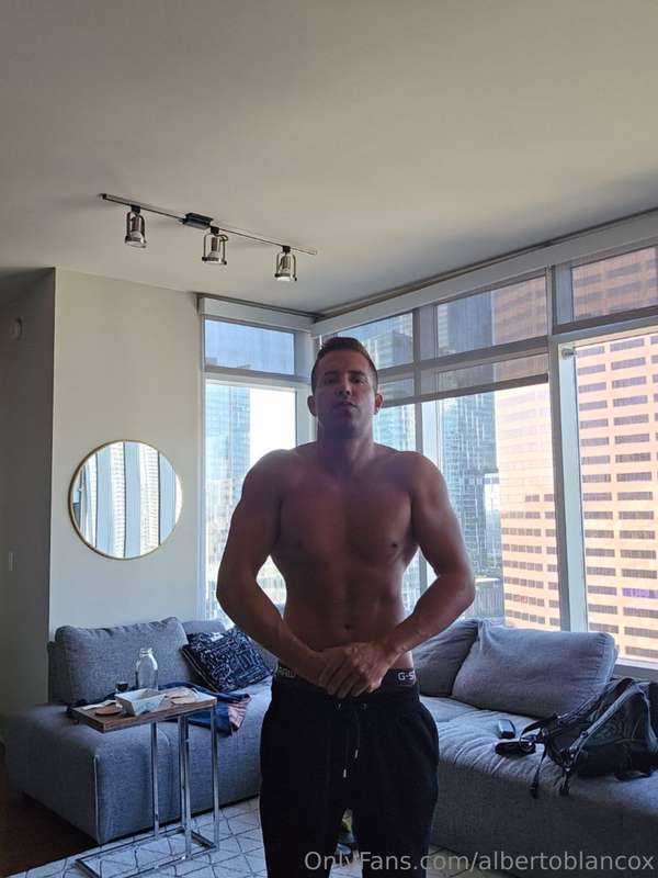 Seguimos en Las Vegas dando duro a muchas chicas 💪💪🔥🥵🥵  We a..