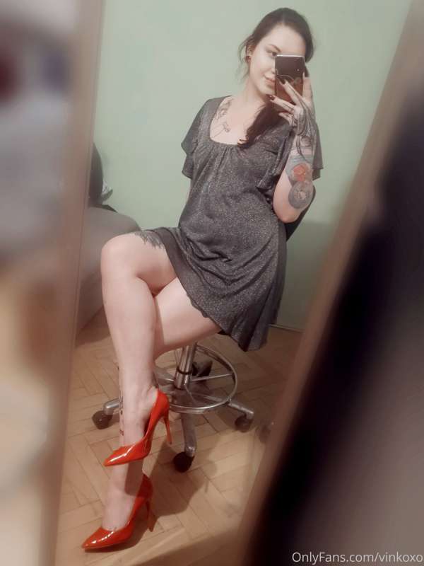 New shoes. Aren't they just perfect? 2