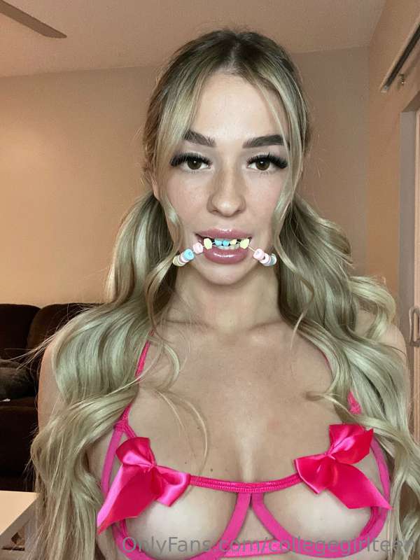 I want you to cum in my pussy, i want to feel it shoot insid..