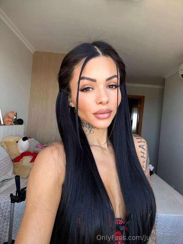 Am i your favorite breakfast? 🤭