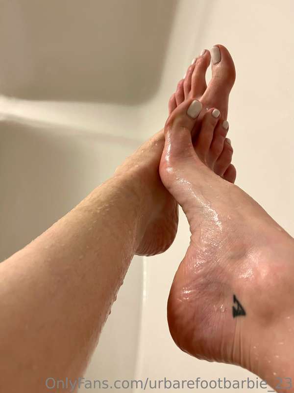 I’m going to need you to blow on them til they’re dry 💦