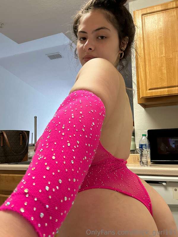 Thick_Gurl101 - Onlyfans - 03 Nov, 2023