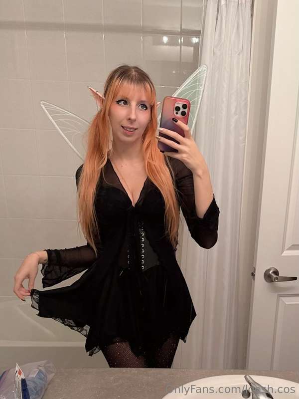 A Dark Faerie visits you, what do you do? 🧚‍♀️ 