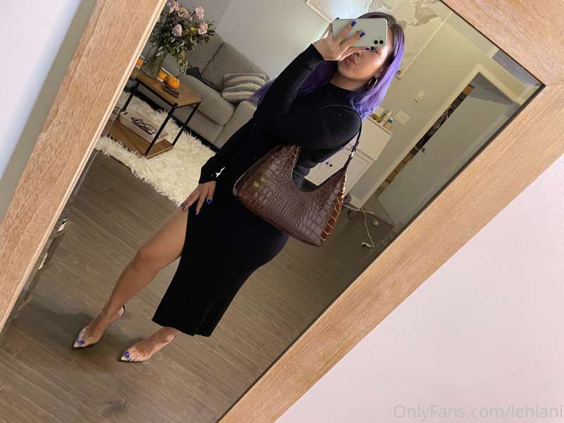 I love my new bag and my new dress 😋🥰 thank u guys for helpi.. 20