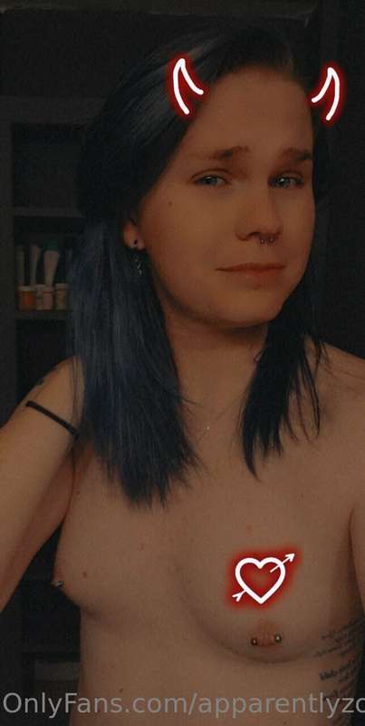 Apparentlyzoey - Onlyfans - 27 Dec, 2022