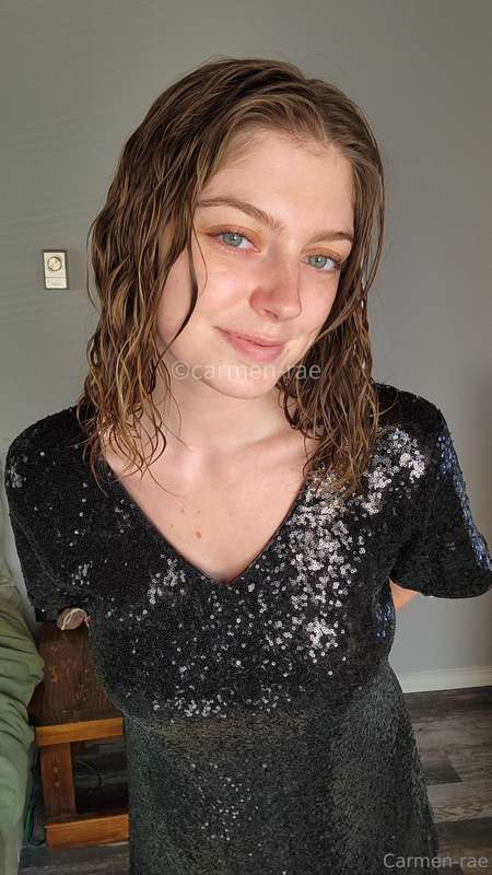 Just wanted to sparkle for a second 🪩  14
