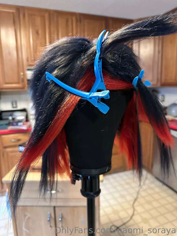 After a buncha wig tutorials and a couple hours of frustrati.. 2