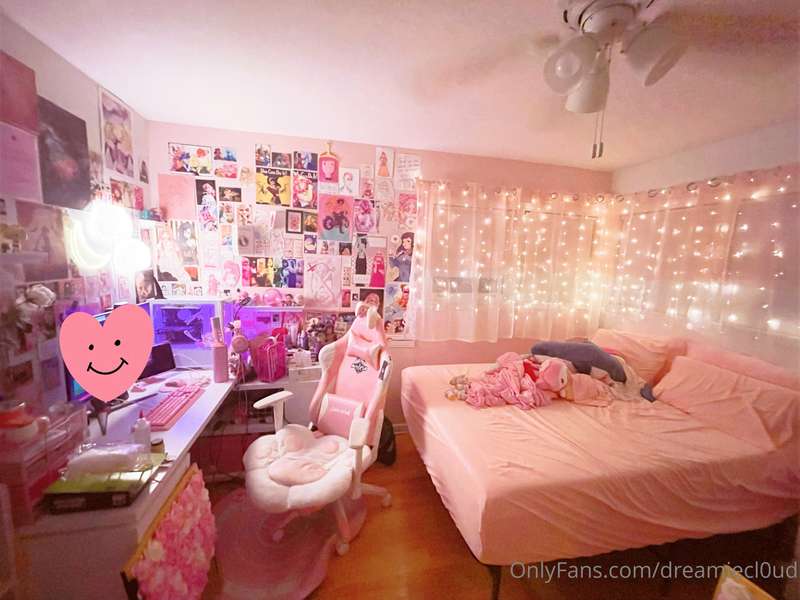 Littol room update! I’m sorry I’ve been so busy working on t..