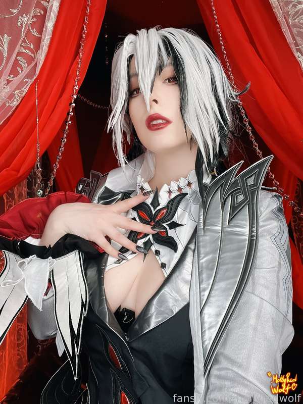 Mollyredwolf - Fansly - 02 Oct, 2024 12