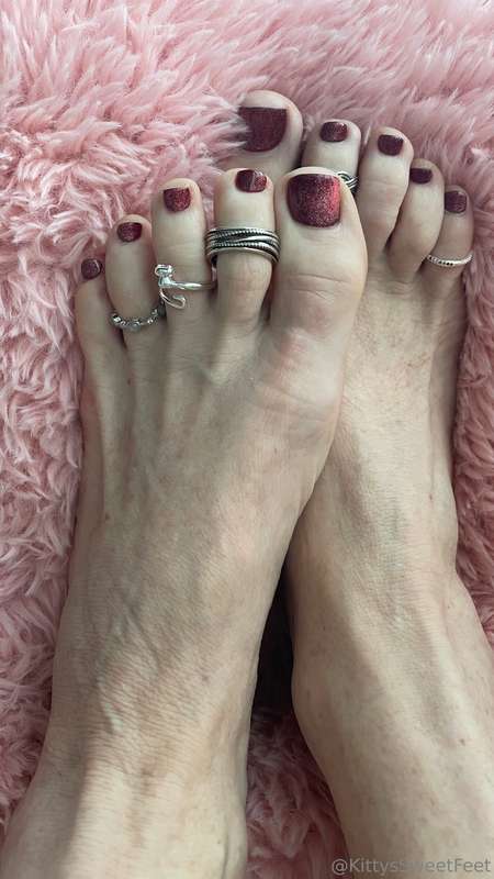 Kittys.Sweet.Feet - Onlyfans - 17 Dec, 2024 5