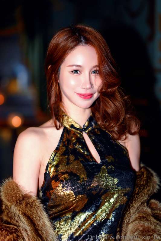 Are you a cheongsam lover? 1