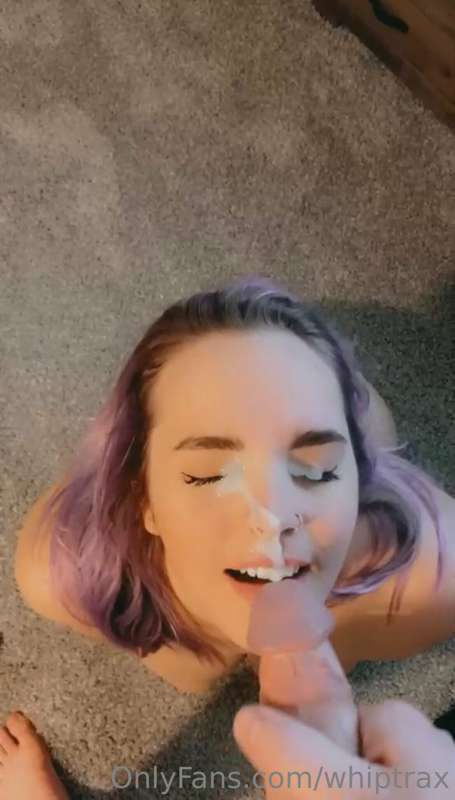 👁️❤️🐓 3