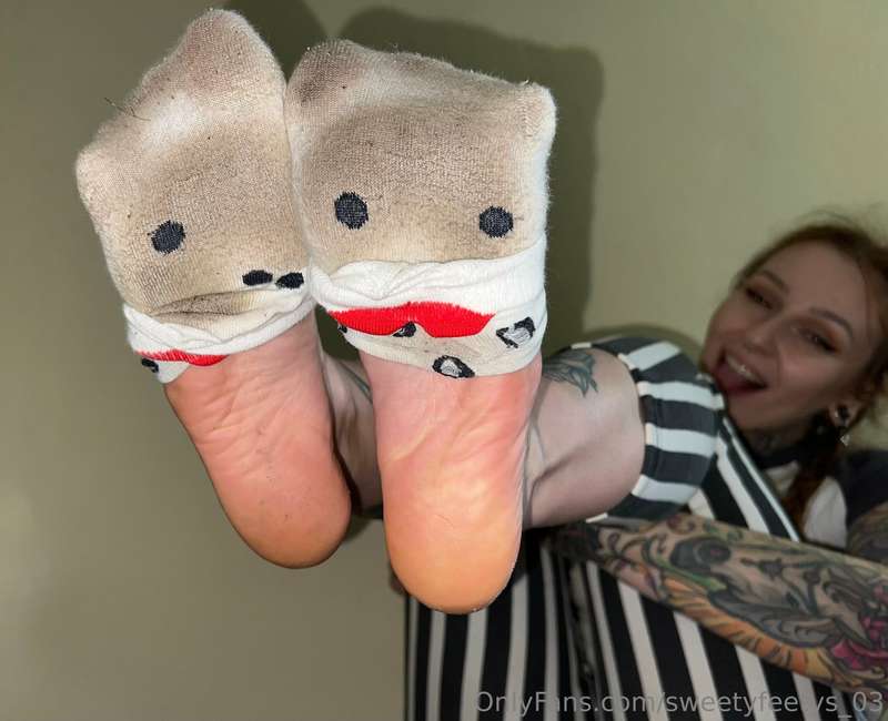 Ready for a taste ? 🧦💦 2