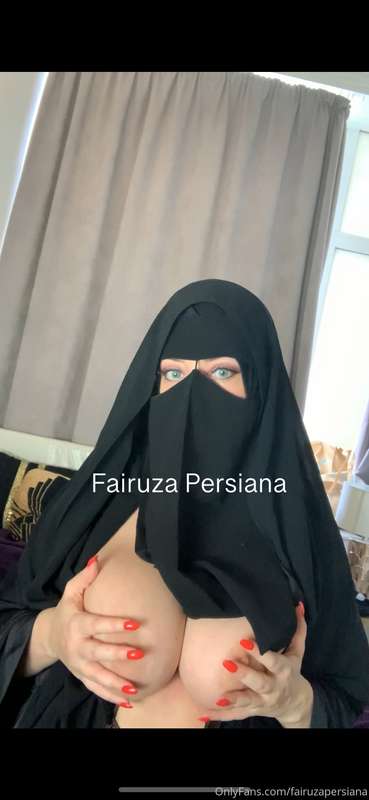 Fairuzapersiana - Onlyfans - 05 Sep, 2021