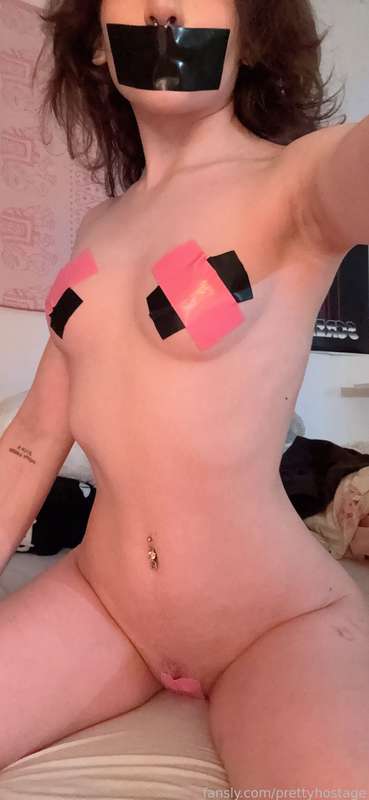 Prettyhostage - Fansly - 14 Jan, 2024 2