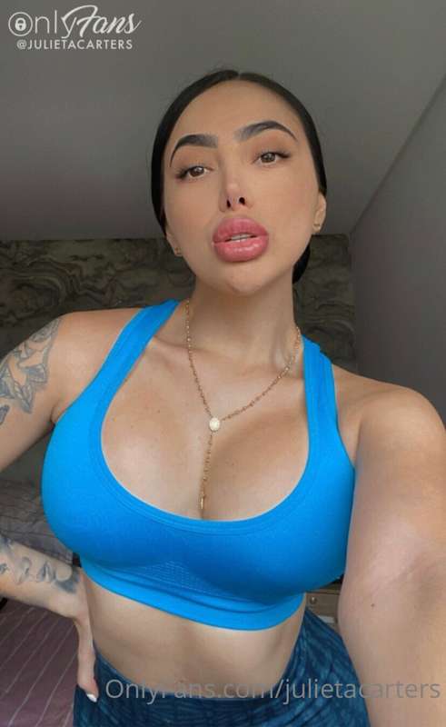 Nothing the matter with a kiss 👄 Mua