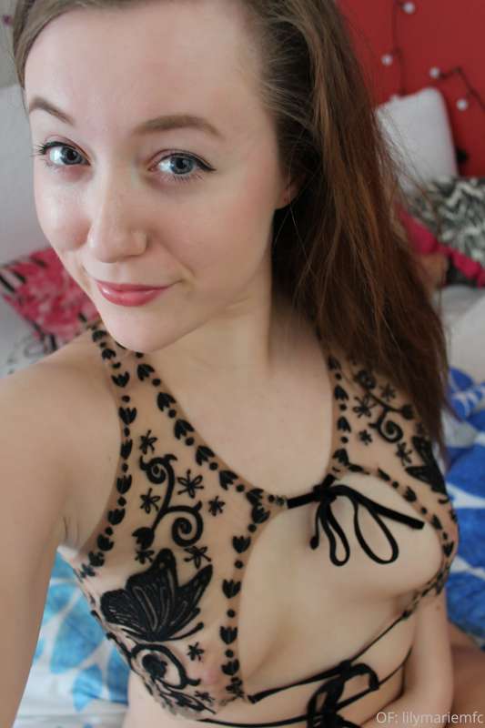 Seethrough lingerie photoset... I REALLY should take pics wi.. 1